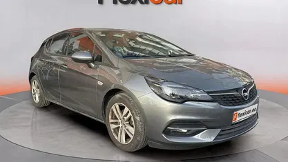 Usado Opel Astra 110 CV (80 kW) 2020 Berlina