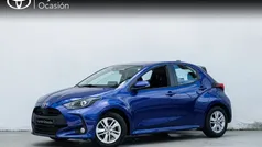 Azul Usado 2024 Toyota Yaris Edition | 19.150 € (Precio justo)