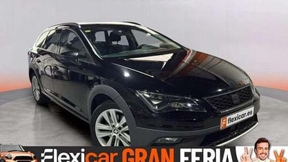Usado Seat Leon ST 180 CV (132 kW) 2018 Negro Familiar