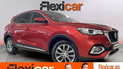 Käytetty MG HS Comfort 162 HP (119 kW) 2023 Punainen Katumaasturi