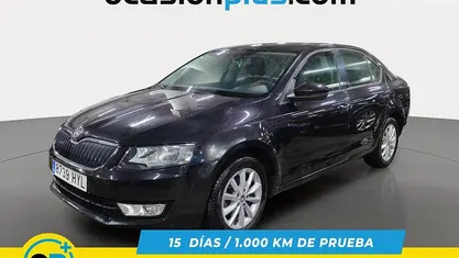 Usado Skoda Octavia Ambition 150 CV (110 kW) 2014 Berlina