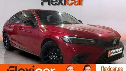 Usado Honda Civic Sport 184 CV (135 kW) 2023 Rojo Utilitario