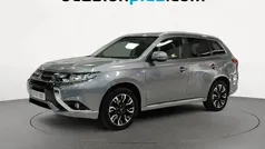 Gris Usado 2017 Mitsubishi Outlander P-HEV SUV | 18.864 € (Buen precio)