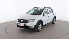 Blanco Usado 2014 Dacia Sandero Stepway Utilitario | 7999 € (Precio justo)