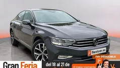 Gris Usado 2021 VW Passat Executive Berlina | 22.290 € (Precio justo)