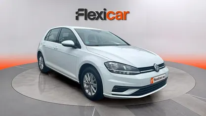 Usado VW Golf VII Advance 115 CV (84 kW) 2018 Blanco Berlina
