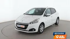 Usado 2015 Peugeot 208 Active Utilitario | 6499 € (Precio justo)