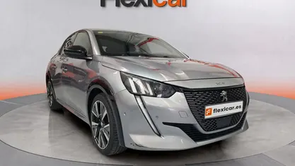 Usado Peugeot 208 Active 102 CV (75 kW) 2020 Utilitario