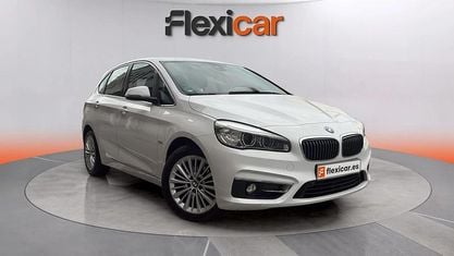 Używany BMW 218 150 KM (110 kW) 2016 Biały Minivan