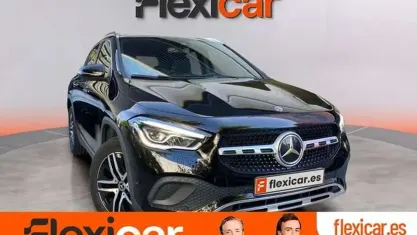 Usado Mercedes GLA200 150 CV (110 kW) 2023 Negro SUV