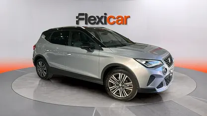Usado Seat Arona Xperience 110 CV (80 kW) 2022 SUV