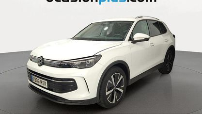 Begagnad VW Tiguan 150 HK (110 kW) 2024 Vit SUV