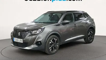 Usado Peugeot 2008 Allure 131 CV (96 kW) 2021 SUV