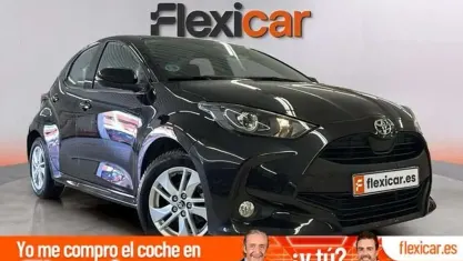 Usado Toyota Yaris Edition 125 CV (91 kW) 2022 Negro Utilitario