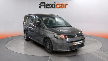 Käytetty VW Caddy Maxi 122 HP (89 kW) 2024 Harmaa Tila-auto