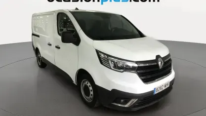 Usado Renault Trafic 131 CV (96 kW) 2023 Blanco Monovolumen
