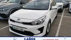 Blanco Usado 2021 Kia Rio Berlina | 13.250 € (Buen precio)