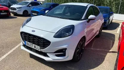 Usado Ford Puma ST-Line 125 CV (91 kW) 2023 Blanco SUV