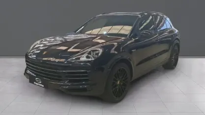 Usado Porsche Cayenne 462 CV (339 kW) 2021 Negro SUV