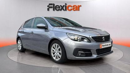 Usado Peugeot 308 Style 131 HP (96 kW) 2020 Cinzento Citadino
