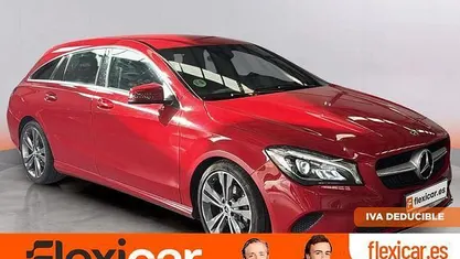 Rojo Usado 2017 Mercedes CLA220 Shooting Brake Familiar | 22.790 € (Precio justo)