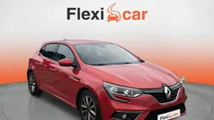 Rojo Usado 2017 Renault Mégane IV Business Berlina | 10.990 € (Buen precio)