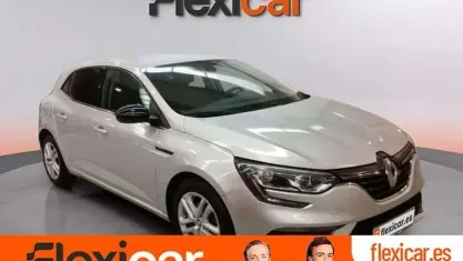 Begagnad Renault Mégane Intens 132 HK (97 kW) 2016 Grå Halvkombi