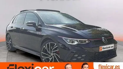 Usado VW Golf VIII GTI 245 CV (180 kW) 2021 Negro Utilitario