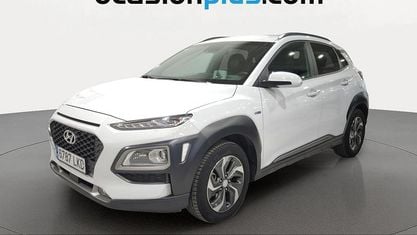 Używany Hyundai Kona 141 KM (103 kW) 2020 Biały SUV