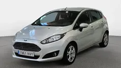 Gris Usado 2014 Ford Fiesta Trend Utilitario | 9099 € (Precio justo)
