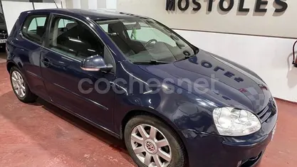 Usado VW Golf IV Trendline 105 CV (77 kW) 2006 Azul Berlina
