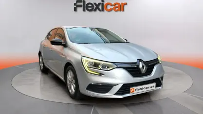 Usado Renault Mégane Business 140 CV (102 kW) 2020 Gris Berlina