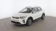Blanco Usado 2023 Kia Stonic SUV | 15.199 € (Precio justo)