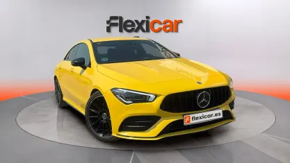 Usado Mercedes CLA200 150 CV (110 kW) 2019 Amarillo Coupe