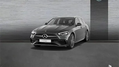 Usado 2025 Mercedes C220 AMG line Familiar | 47.900 € (Precio justo)