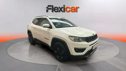 Usado Jeep Compass Sport 140 CV (102 kW) 2019 Blanco SUV