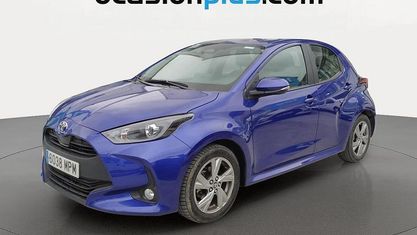 Usado Toyota Yaris Hybrid Active 116 CV (85 kW) 2024 Azul Utilitario