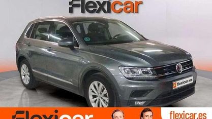 Używany VW Tiguan Edition 125 KM (91 kW) 2018 Szary SUV
