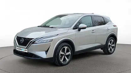 Usado Nissan Qashqai N-Connecta 140 CV (102 kW) 2024 Gris plata SUV