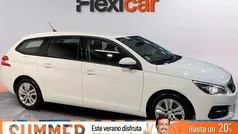 Blanco Usado 2021 Peugeot 308 Active Familiar | 10.470 € (Precio justo)