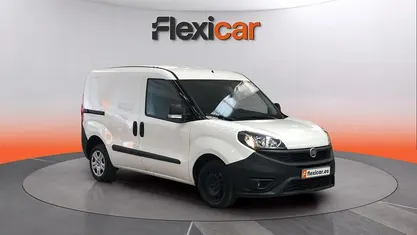 Usado Fiat Doblò 105 CV (77 kW) 2022 Monovolumen