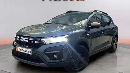 Usado Dacia Sandero Expression 101 HP (74 kW) 2025