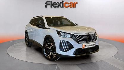 Käytetty Peugeot 2008 Allure 101 HP (74 kW) 2023 Valkoinen Katumaasturi