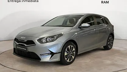 Dark penta metal Nuevo 2025 Kia Ceed Utilitario | 21.900 € (Precio justo)
