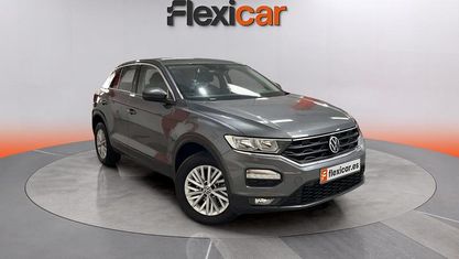 Usado VW T-Roc Advance 150 CV (110 kW) 2021 Gris SUV