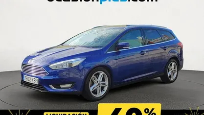 Azul Usado 2017 Ford Focus Titanium Monovolumen | 15.454 € (Precio justo)