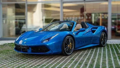 Usado Ferrari 488 670 CV (492 kW) 2024 Azul Descapotable