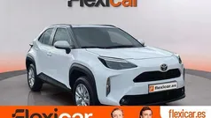Blanco Nuevo 2024 Toyota Yaris Hybrid Active | 25.970 € (Precio justo)