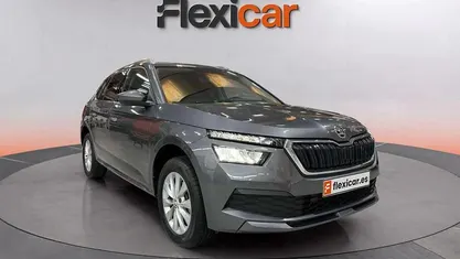 Usado Skoda Kamiq Active 111 CV (81 kW) 2022 SUV