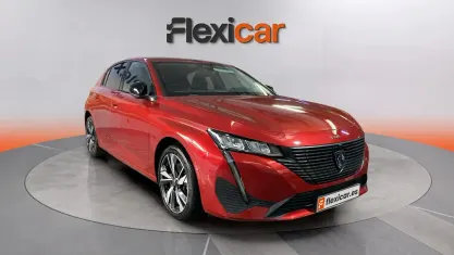 Usado Peugeot 308 Allure 130 CV (95 kW) 2024 Rojo Berlina
